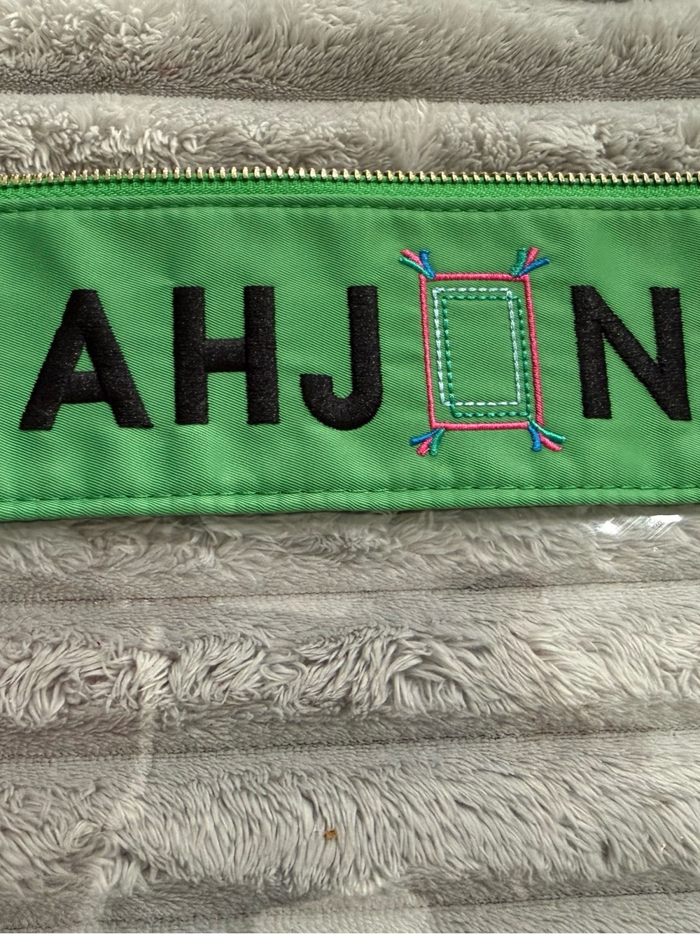 MAHJONG Green zippered tile bag from Oh My Mahjong